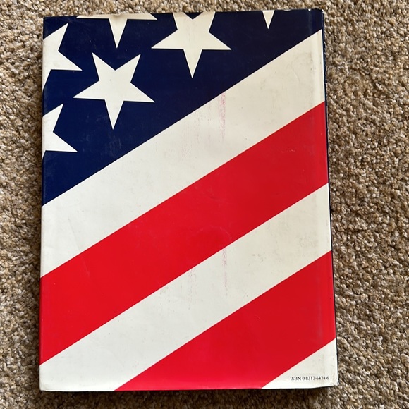 Pictorial History of the American Presidency Hardcover Book - Picture 2 of 11